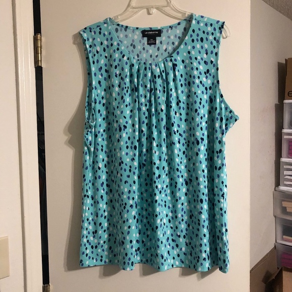Liz Claiborne Tops - Liz Claiborne Spring Dotted Blouse